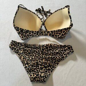 Xhilaration Bikini Animal Print Cheeky Bottom Medium D/DD 2 Piece Target New